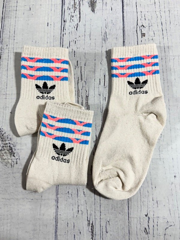 Producto - Adidas Flag Beige
