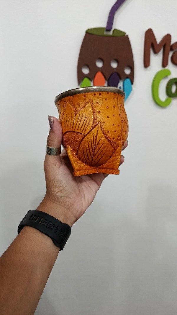 Producto - Camionero de calabaza con virola invertida cincelada