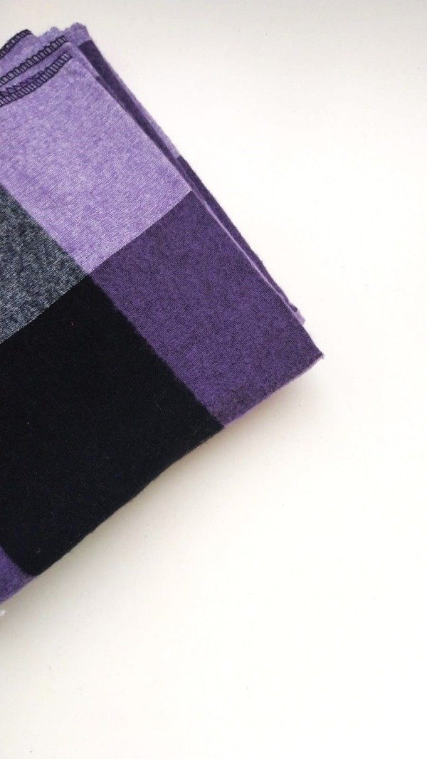 Producto - Ruana Violeta/ Negro