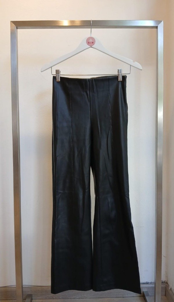 Producto - Pantalon ZARA (M) engomado