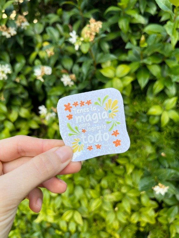 Producto - Sticker vinilo con glitter TENES LA MAGIA PARA LOGRARLO TODO