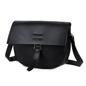 Producto - CARTERA BANDOLERA TRENDY NEGRA