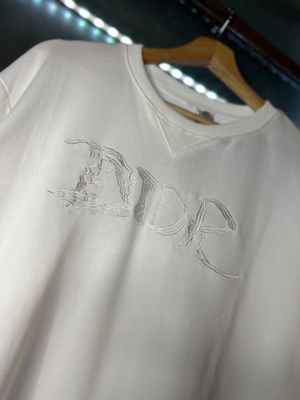 Producto - Buzo Dior B - 1