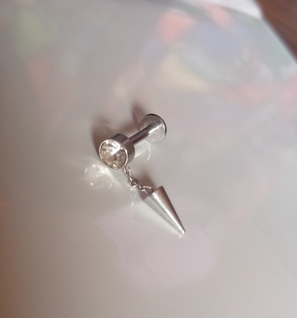 Producto - Labret cadena con punta