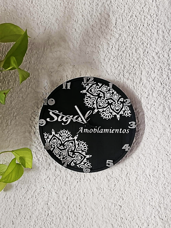Producto - Reloj de Pared  Lo diseñamos con tus colores, tu logo!