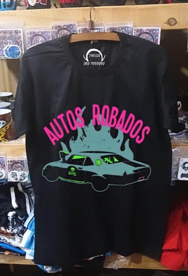 Producto - Remera autos robados