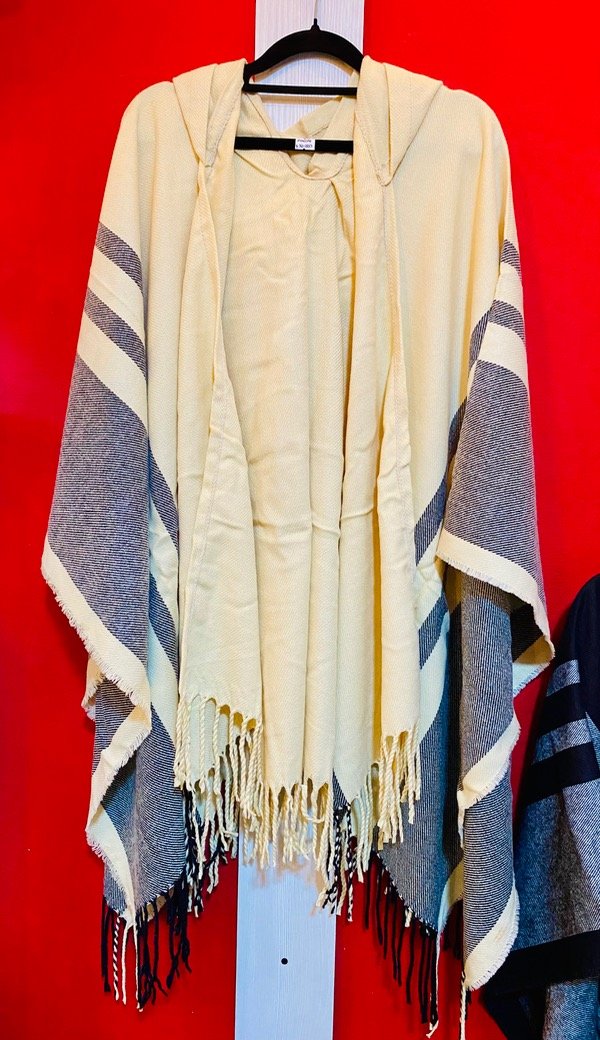 Producto - PONCHO EIDEN Beige