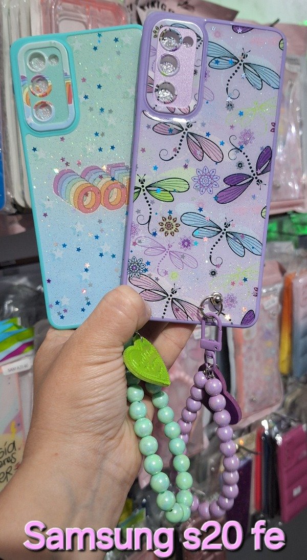 Producto - Fundas brillo y perlas. Samsung s20 fe