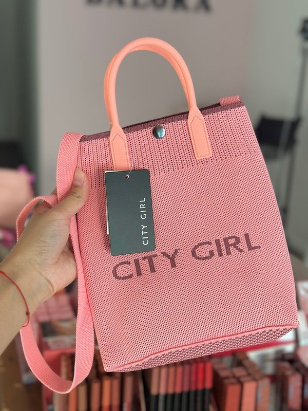 Producto - CARTERA MEDIANA CITY GIRL