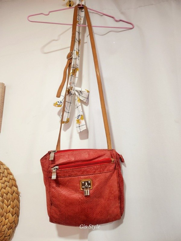 Producto - Cartera cuero