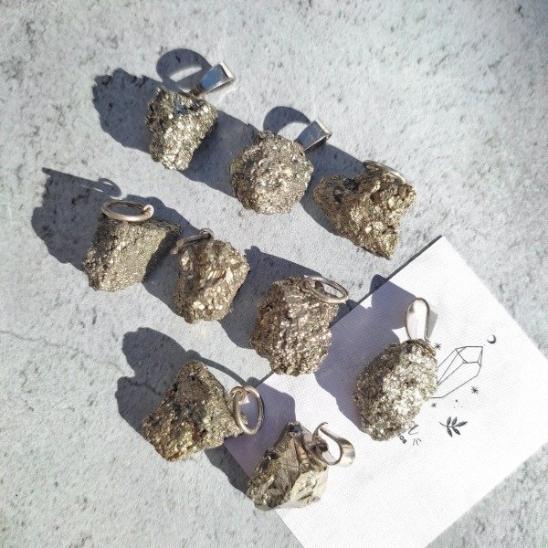 Producto - Dije Pirita 2 a 3 cm