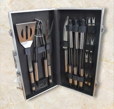Producto - SET ASADO EN CAJA DE ALUMINIO