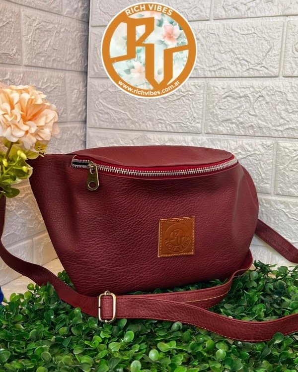 Producto - Maxi riñonera llavero cuero