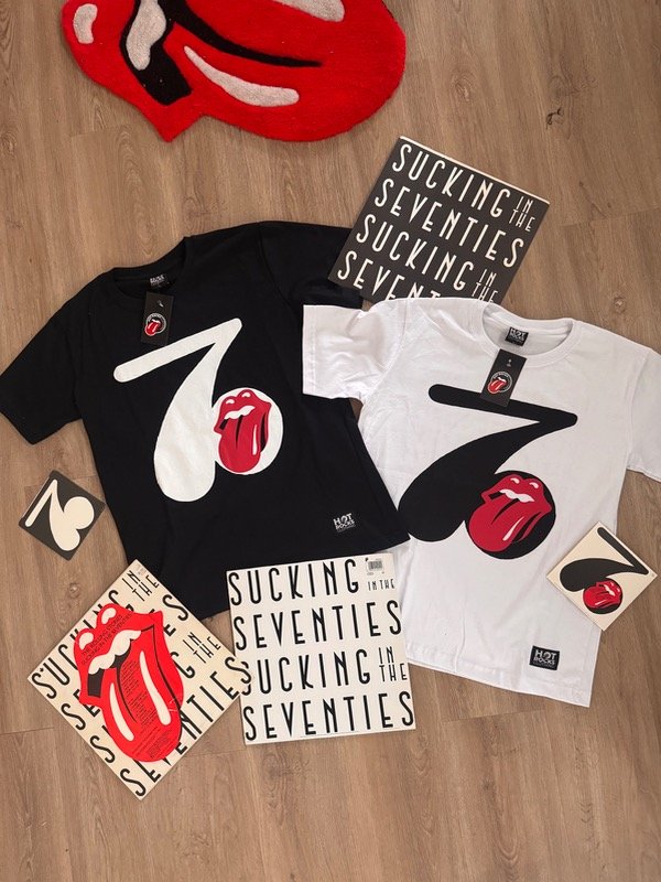 Producto - REMERA STONES SUCKING IN THE SEVENTIES