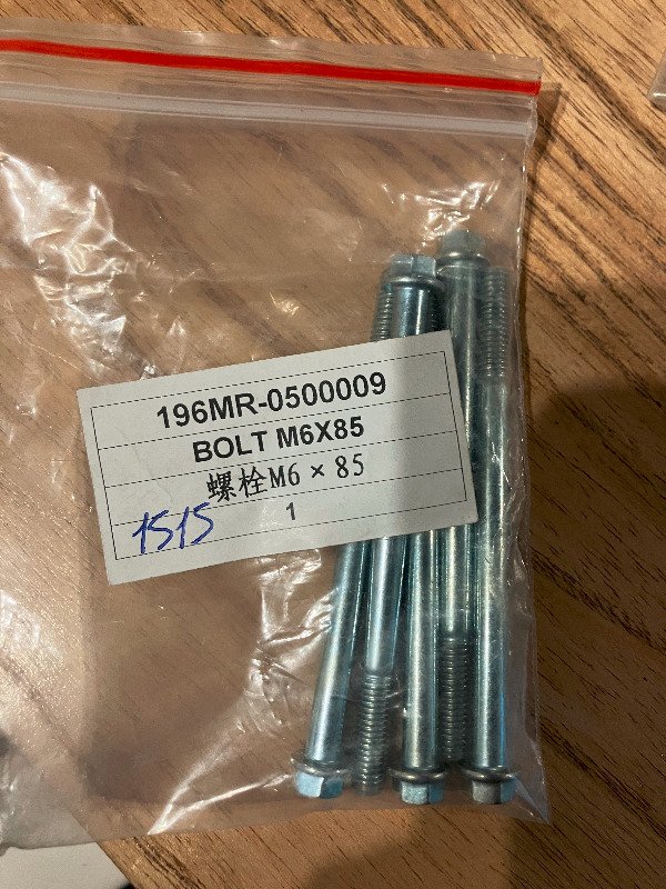 Producto - 1515 - Tornillo M6x85