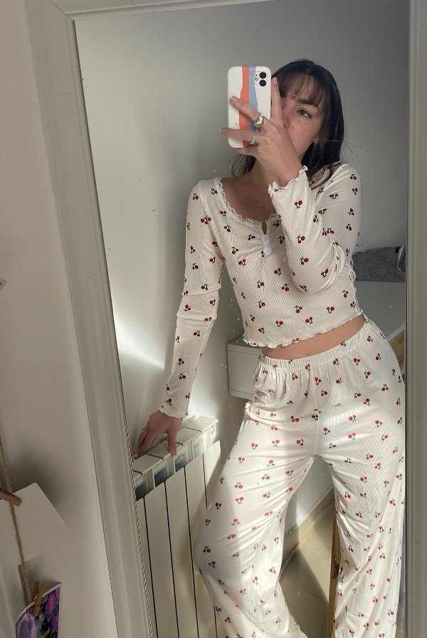 Producto - Pijama Cherry