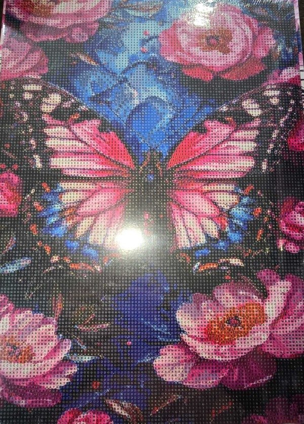 Producto - DIAMOND PAINTING 30X40 BASTIDOR MARIPOSA EN ROSAS