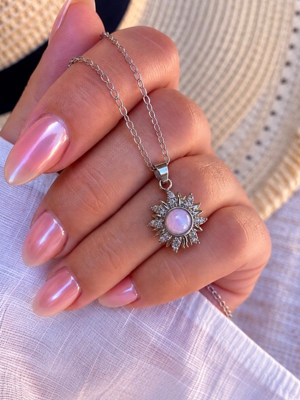 Producto - Collar Solcito giratorio A.Q