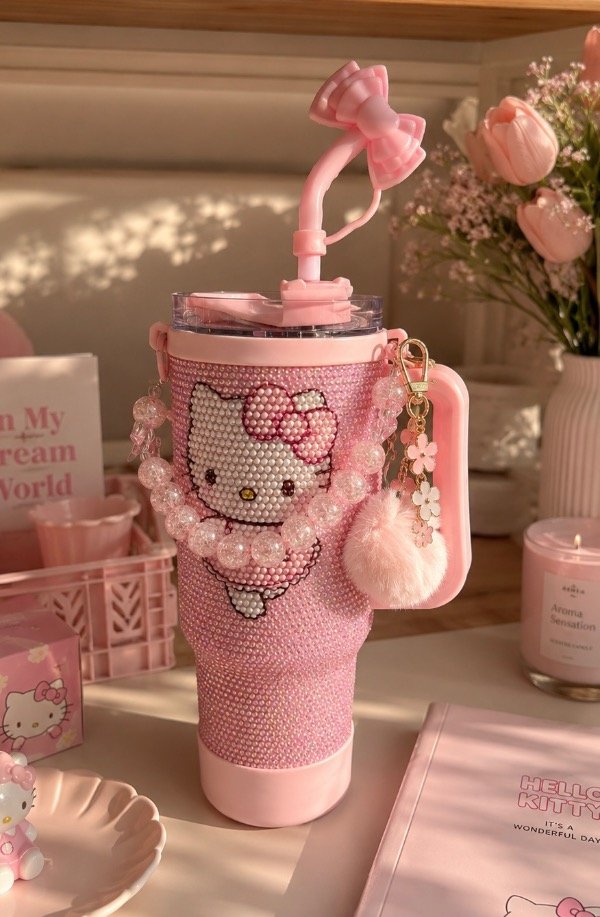 Producto - Vaso XL Quencher deluxe Hello Kitty 1200 ml
