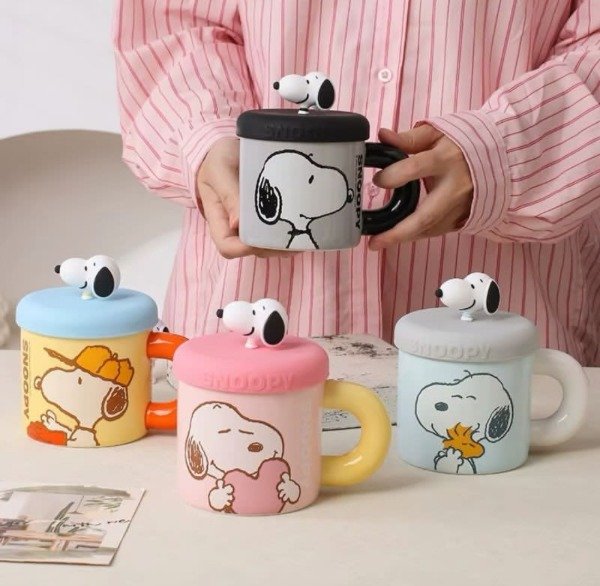 Producto - Taza cerámica Snoopy con tapa de silicona 360ml