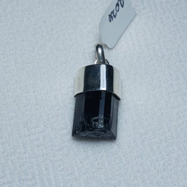 Producto - Dije Plata 925 - Turmalina Negra Natural Bruto - Pieza Única Artesanal - 0