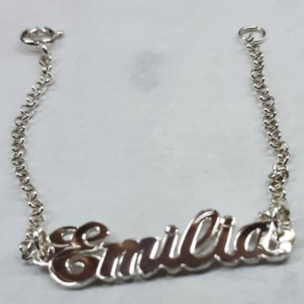 Producto - pulsera con con nombre calado en plata y oro