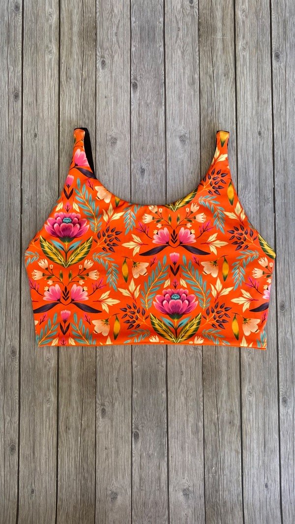 Top love reversible de la colección Tangerina