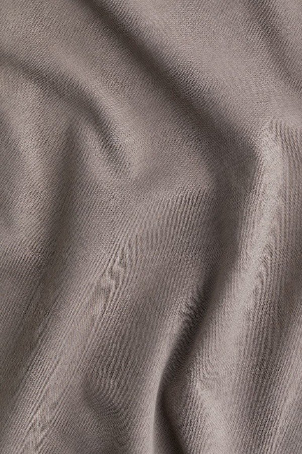 Producto - Remera HyM básica marrón mujer - 1
