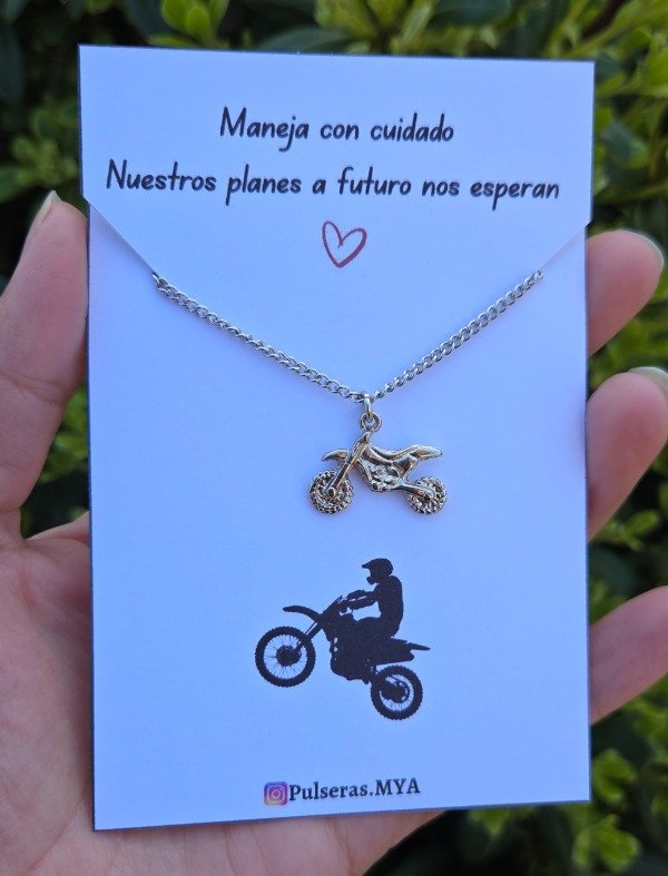 Producto - Collar moto