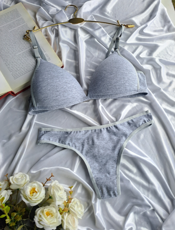 Producto - CONJUNTO DE ALGODÓN TRIANGULITO GRIS (A11)