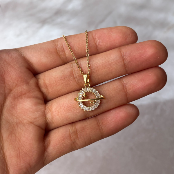 Producto - Collar planeta dorado