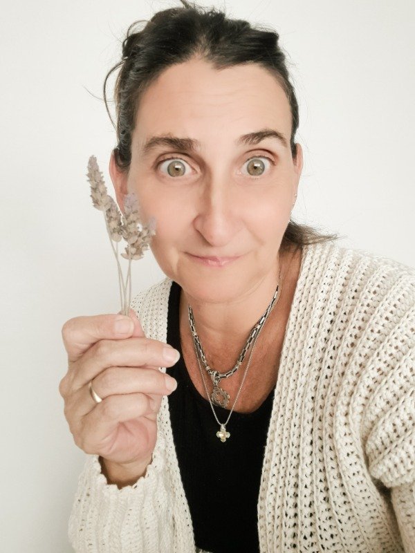 Producto - Guía de Tejido Cárdigan LAVANDA (Técnicas Crochet Vertical + Grannys)