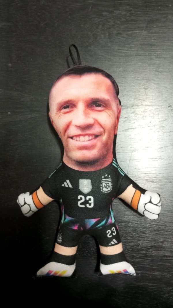 Producto - muñeco dibu