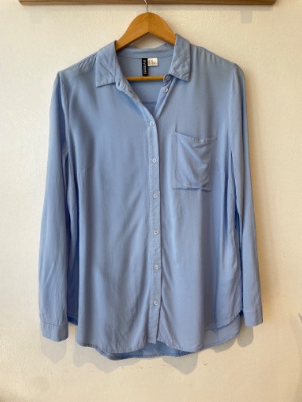 Producto - Camisa celeste HyM talle 40