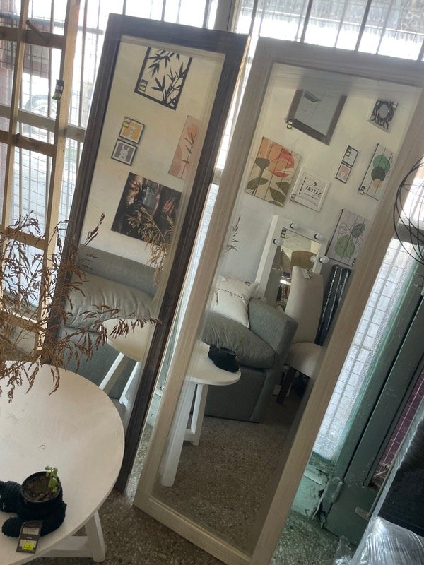 Producto - Espejo con marco de madera grande