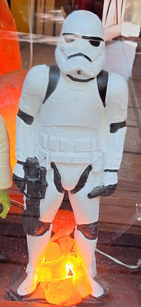 Producto - Lámpara de Sal Stormtrooper