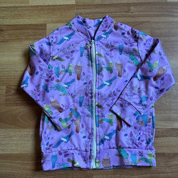 Producto - Campera Lila Aves 6A