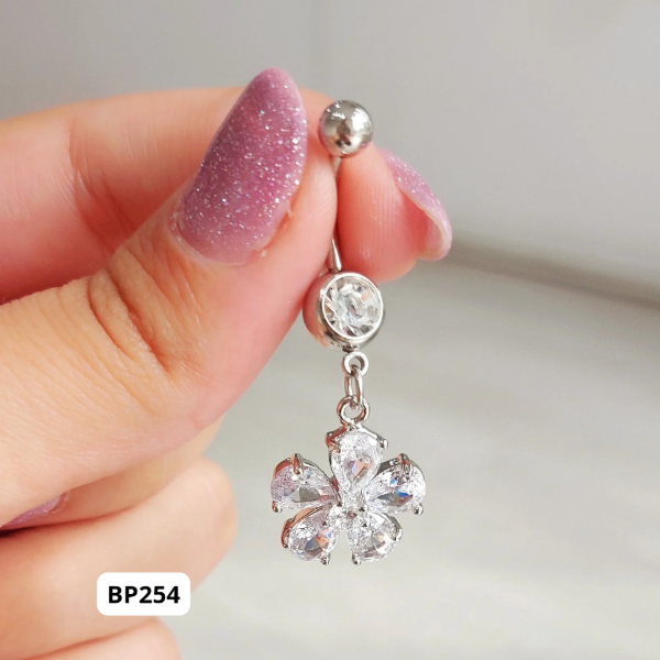 Producto - Piercing flor de cubics