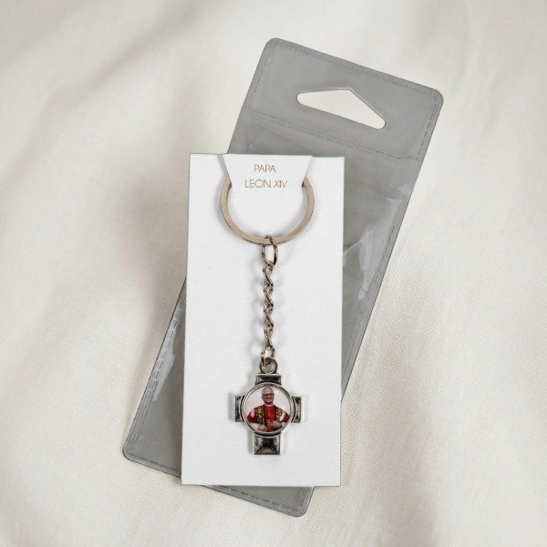 Producto - LLAVERO CRUZ PAPA LEON XIV (SALVE REGINA)