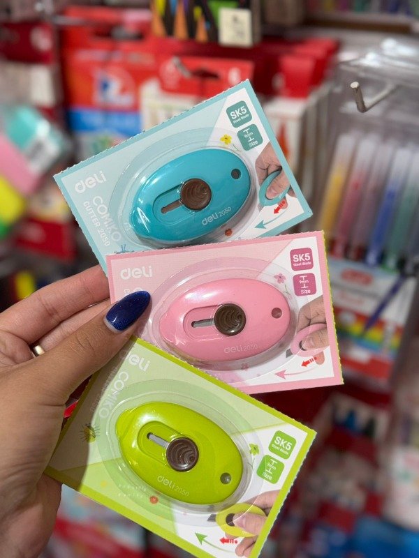 Producto - Cutter Deli de bolsillo Cosmiko