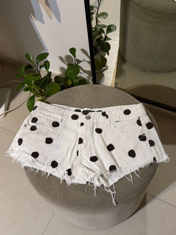 Producto - SHORT LUNA STILL - 1