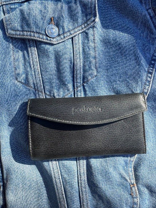 Producto - Billetera Simple Negra