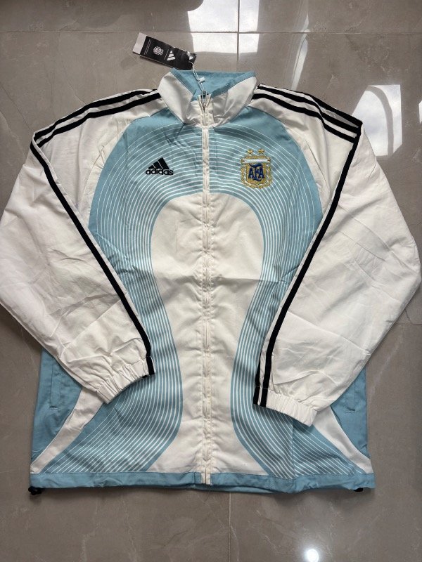 Producto - Campera ARG Retro 2006