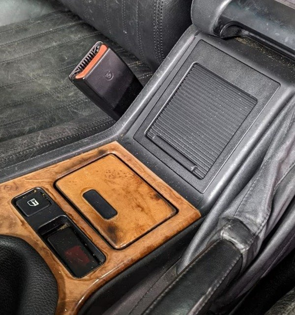 Producto - Tapa Consola Central Deslizable BMW E39