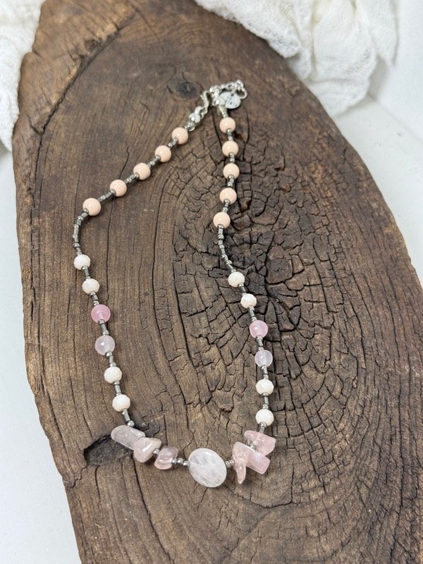 Producto - Collar GARGANTILLA cuarzo rosa