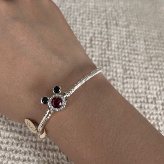 Producto - Pulsera orejitas