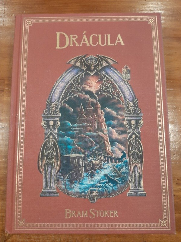 Producto - Dracula  Ed Salvat 2021 - Bram Stoker