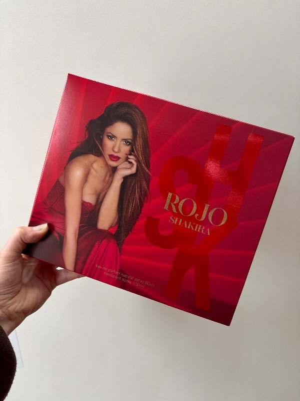 Producto - Estuche Shakira Rojo (perfume + desodorante)
