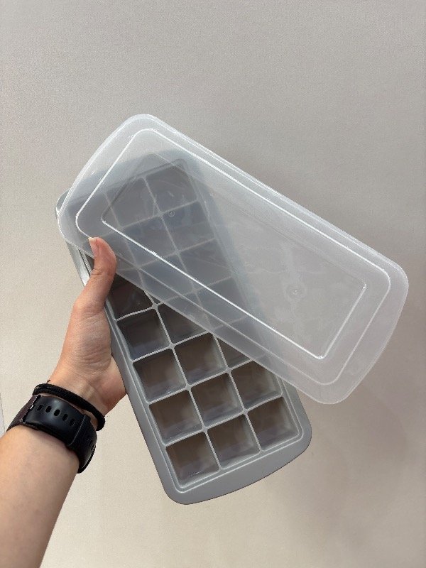 Producto - Cubetera de silicona con tapa