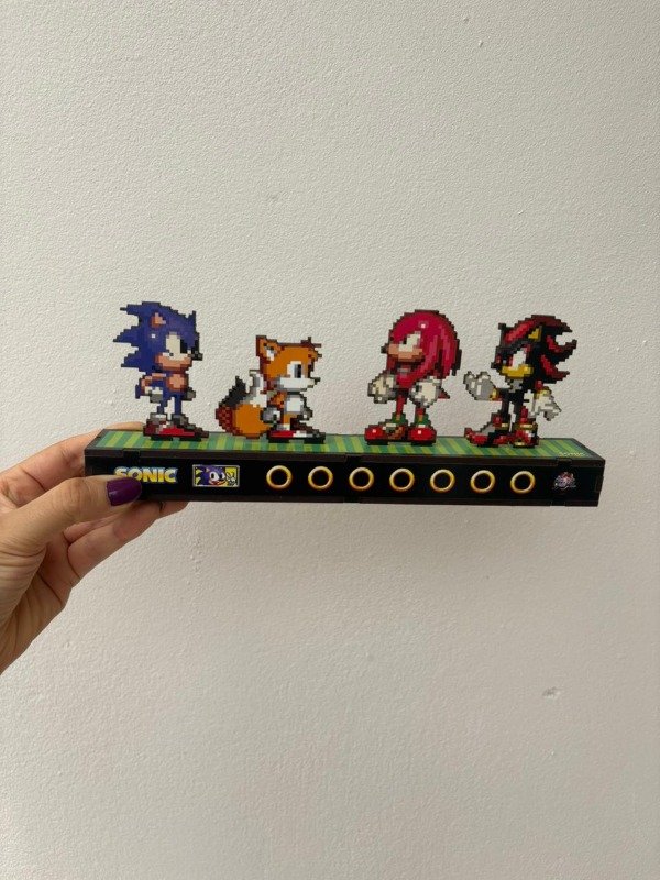 Producto - Adorno pixel Sonic